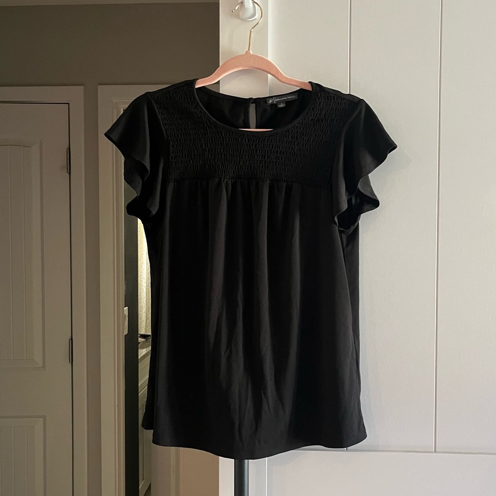 Adrianna Papell Short Sleeved Top